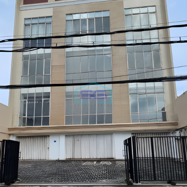 Disewakan Bangunan Komersial Kantor 3 Lantai di Tegalsari Surabaya Pusat LB 500m2-1