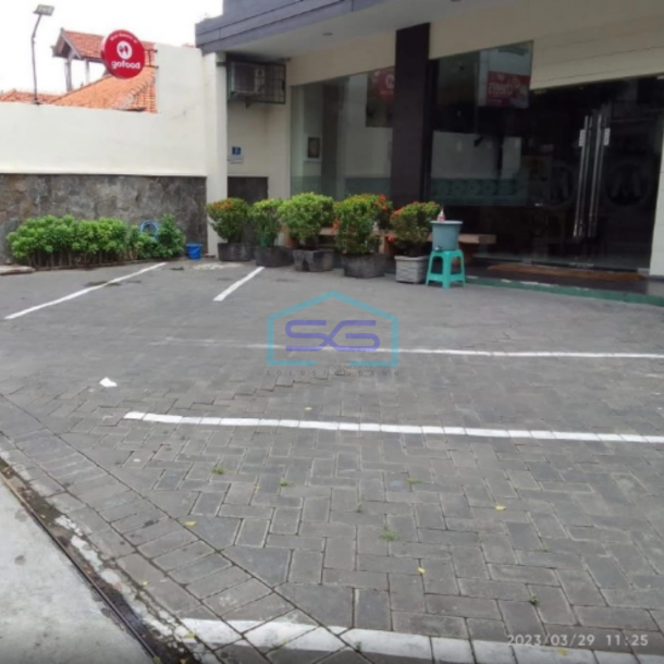 Dijual Bangunan Ruang Usaha Komersial Jl. Barata Jaya Surabaya Luas Tanah 390m2-1