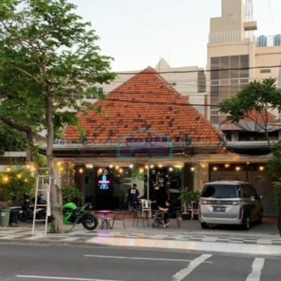 Dijual Ruang Usaha Lokasi Strategis Rumah Pusat Kota Surabaya di Daerah Komersial Ambengan