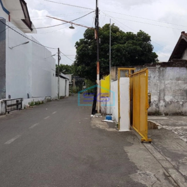 Dijual Gudang Di Sedati Juanda Cocok Untuk Gudang Perumahan Luas Bangunan 736 m²-1