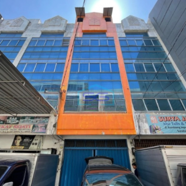 Dijual Ruko di Kembang Jepun, Surabaya 350 m Bagus HGB Luas Bangunan 350 m²-1