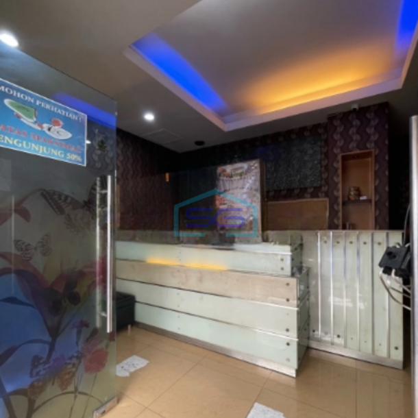 Dijual Ruko Plus Bisnis Sudah Jalan di Pusat Kota Kedungdoro Luas Bangunan 1200 m²-3