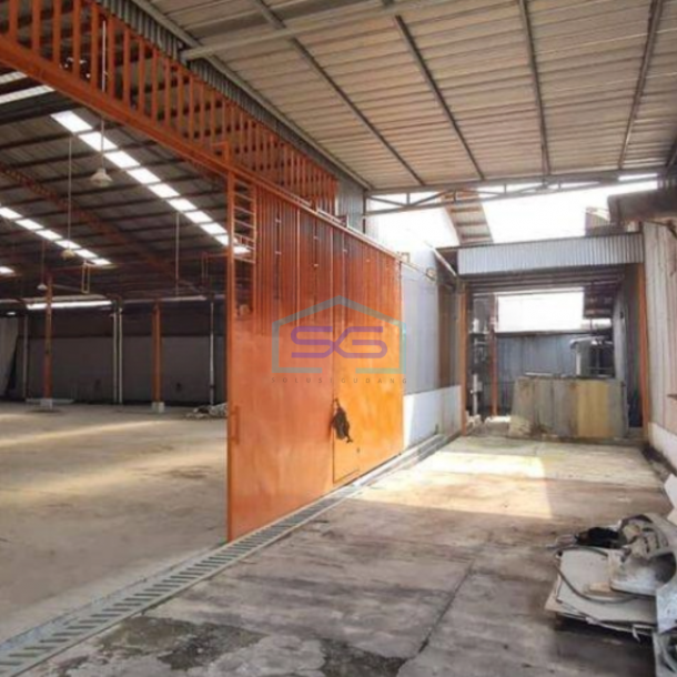 Disewakan Gudang Ex Pabrik Luas Bangunan 5000 m² di Citeureup Bogor-3