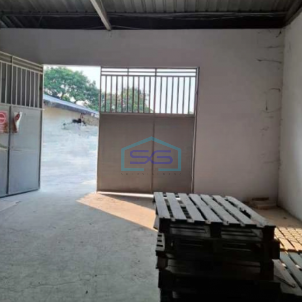Disewakan Gudang Siap Pakai di Cakung Jakarta Timur Luas Tanah  1300 m²-2