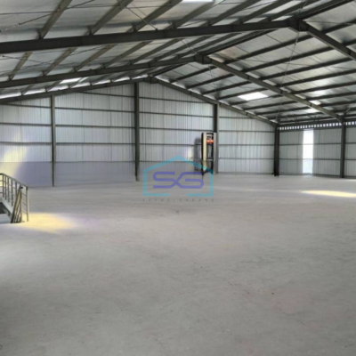 Disewakan Gudang Ada Loading Dock Luas Bangunan  890 m² di Bekasi-3