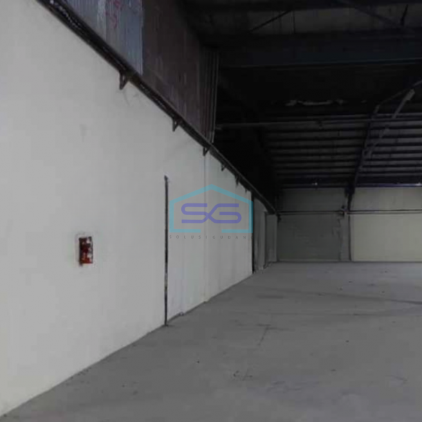 Disewakan Gudang Murah Luas Tanah 6000 m² Lokasi Strategis di Citeureup Bogor-3