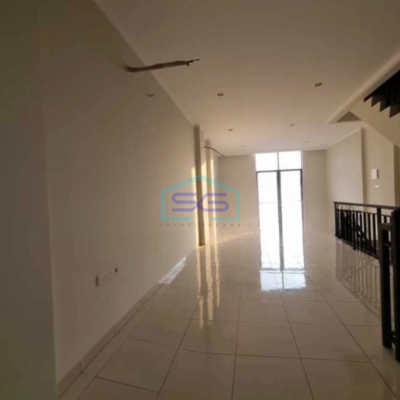 Disewakan Ruko Baru 3 Lantai Luas Bangunan  194 m² di Bekasi