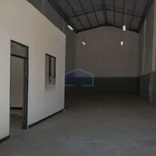 Disewakan Gudang Ada Kantor Luas Bangunan 243 m² di Cakung Jakarta Timur-1