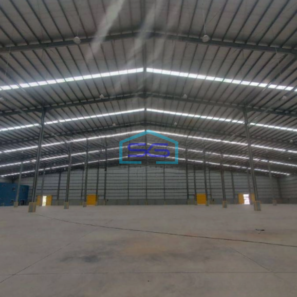 Disewakan Gudang Baru Ada Kantor Luas Bangunan  8531 m² di Cikarang Bekasi-1