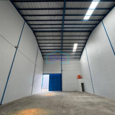 Disewakan Gudang Baru Murah Luas Bangunan  312 m² di Daan Mogot Jakarta Barat-3