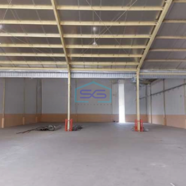 Disewakan Gudang Bagus Ada Kantor Luas Bangunan 1138 m² di Cakung Jakarta Timur-1