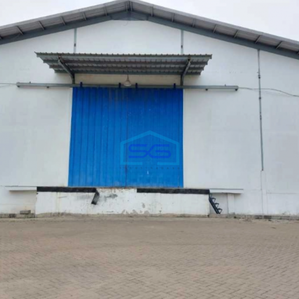 Disewakan Gudang Murah Pinggir Jalan Dekat Tol Gunung Putri Bogor Luas Bangunan  1040 m²-1