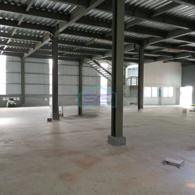 Disewakan Gudang Luas Bangunan  890 m² di Bekasi Ada Loading Dock