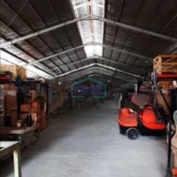 Dijual Gudang Ada Kantor Luas Bangunan 700 m² di Narogong Bekasi-1