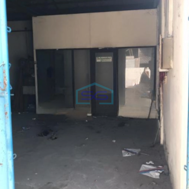 Dijual Gudang Lokasi Strategis Pinggir Jalan Raya Tarumajaya Bekasi Luas Bangunan 228 m²-1