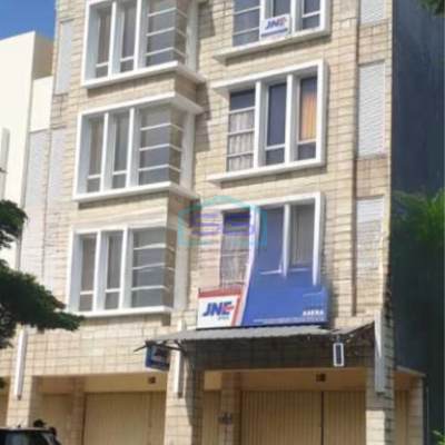 Disewakan Ruko Lokasi Strategis di Harapan Indah Bekasi Luas Bangunan 240 m²