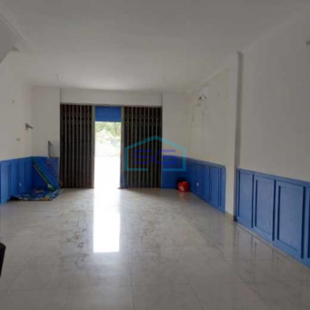 Disewakan Ruko 3 Lantai Lokasi Strategis di Harapan Indah Bekasi Luas Bangunan 180 m²-3