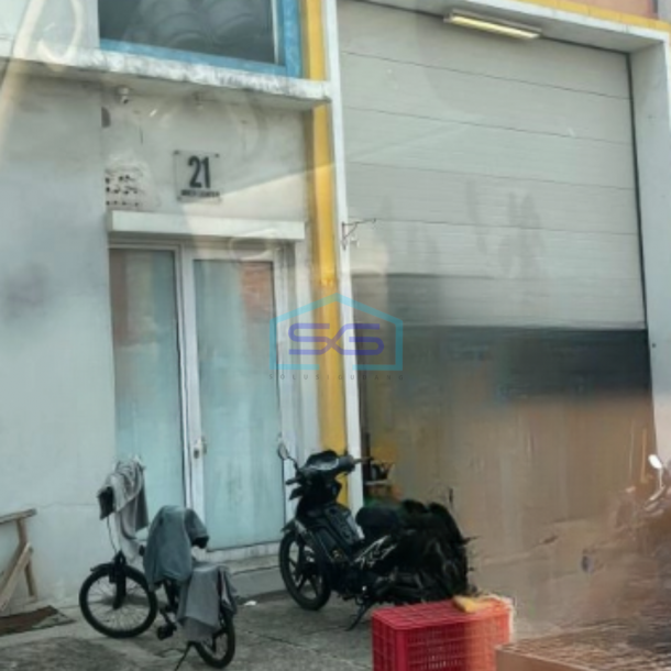 Disewakan Gudang Luas Bangunan 230 m² Akses Container 40 Feet di Cakung Jakarta Timur-1