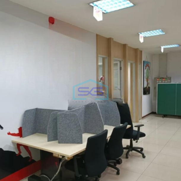 Dijual Cepat Gudang Murah Luas Tanah  2680 m² di Rawalumbu Bekasi-2