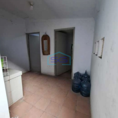 Disewakan Gudang 1 Lantai Parkiran Luas di Cakung Jakarta Timur