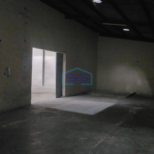 Dijual Gudang Siap Pakai Luas Bangunan 725 m² Lokasi Strategis di Alam Sutera Tangerang-1