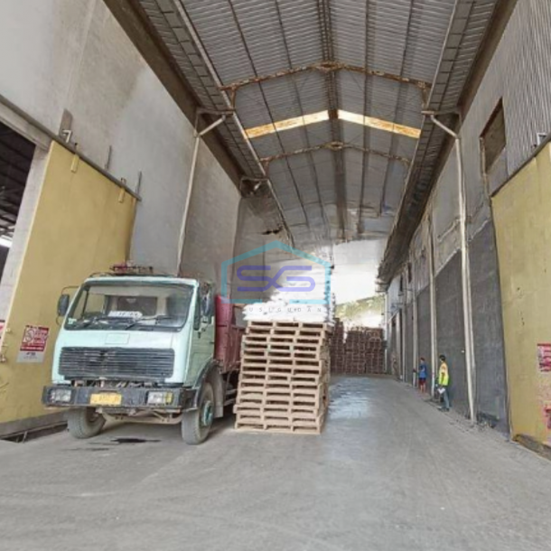 Dijual Gudang Siap Pakai Luas Bangunan  5500 m² di Cileungsi Bogor-2