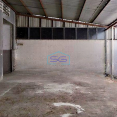 Dijual Gudang Murah Ada Kantor Luas Bangunan 456 m² di Cakung Jakarta Timur-2