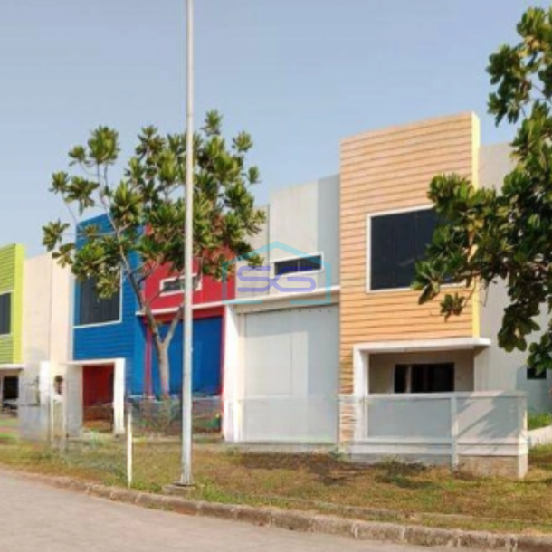 Dijual Gudang Siap Pakai Luas Bangunan  352 m² di Tarumajaya Bekasi Lokasi Strategis-2