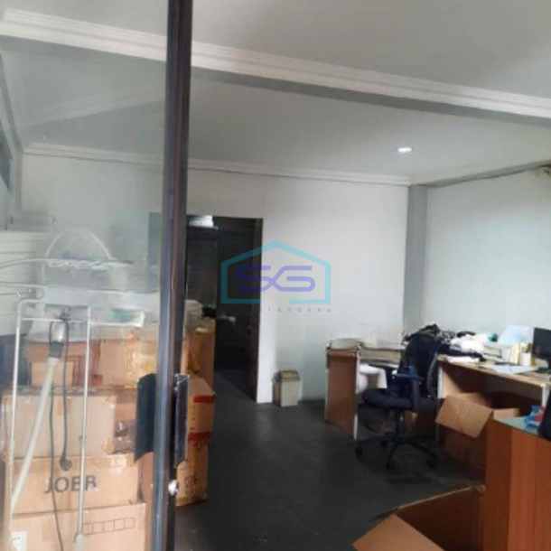Dijual Gudang Ada Kantor Luas Bangunan 162 m² di Cakung Jakarta Timur-1