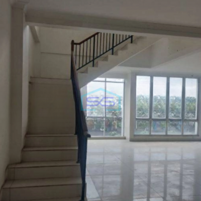 Dijual Gedung Kantor Luas Tanah  220 m² Harga Murah di Pinggir Jalan Harapan Indah Bekasi-4