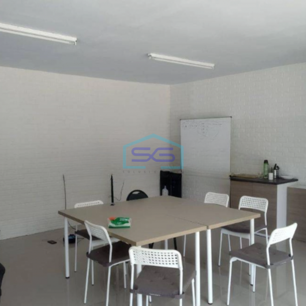 Disewakan Gudang Siap Pakai Bebas Banjir di Serpong Tangerang Selatan Luas Tanah 540 m²-2