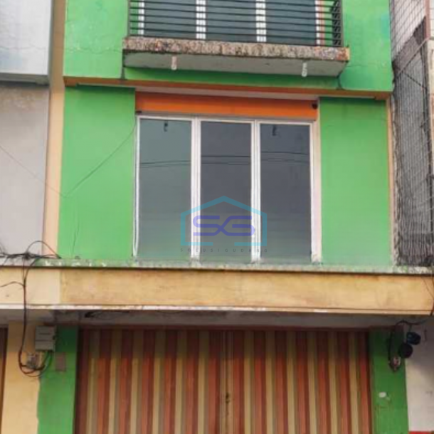 Disewakan Ruko 3 Lantai Luas Bangunan 125 m² Lokasi Harapan indah Bekasi-1
