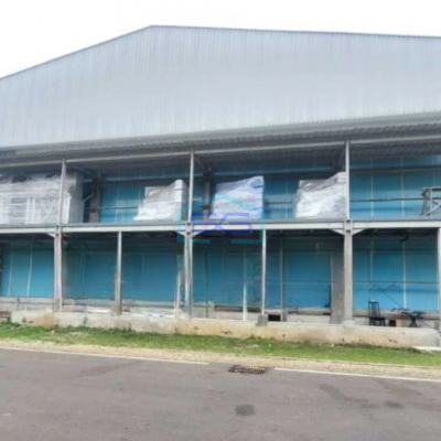 Dijual Gudang Baru Luas Bangunan  243 m² Lokasi Bebas Banjir di Cakung Jakarta Timur