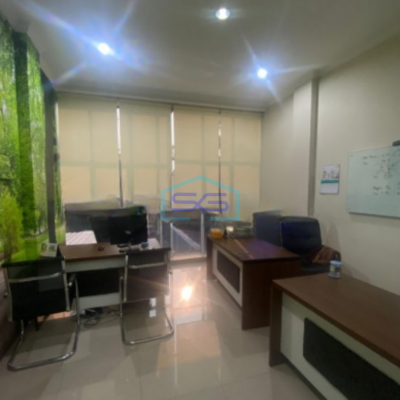 Dijual Ruko 3 Lantai Luas Bangunan  241 m² Lokasi Klender Jakarta Timur