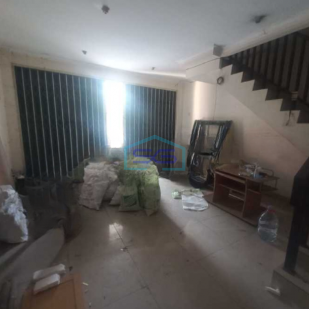Disewakan Ruko Luas Bangunan 120 m² Lokasi Bebas Banjir di Harapan Indah Bekasi-1