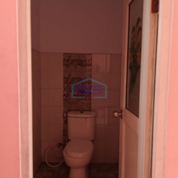 Disewakan Ruko Luas Bangunan  100 m²  Lokasi Margonda Depok-3