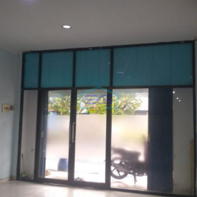 Dijual Ruko Siap Huni Luas Bangunan  225 m² Lokasi Jakarta Barat