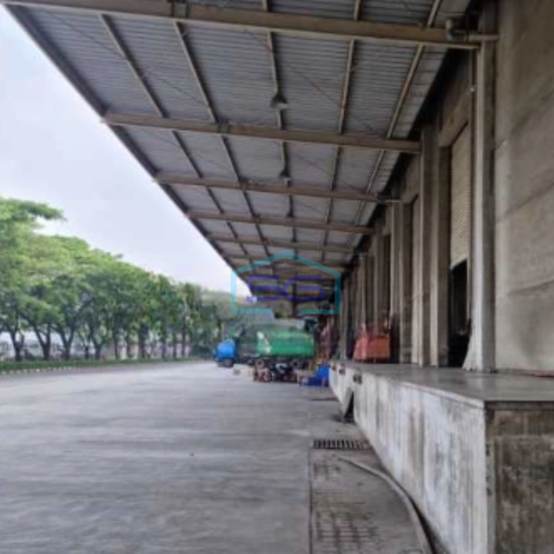 Disewakan Gudang Ada Loading Dock Luas Tanah 10000 m² Lokasi Cakung Jakarta Timur-3