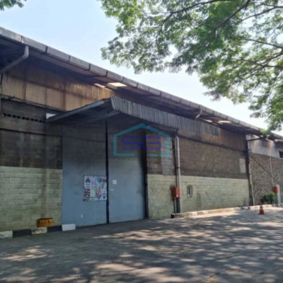 Disewakan Gudang Akses Container 40 Feet Luas Bangunan  672 m² di Jakarta Timur