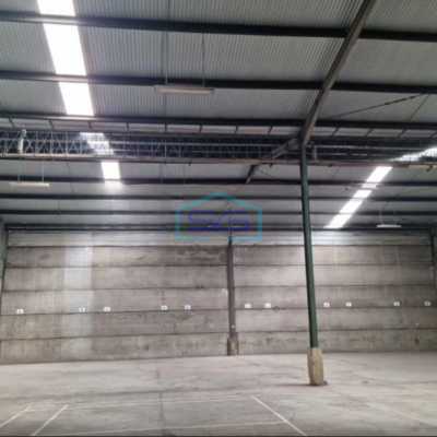 Disewakan Gudang Akses Container 40 Feet Luas Bangunan  672 m² di Jakarta Timur