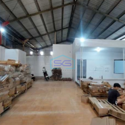 Disewakan Gudang Akses Container 40 Feet Luas Tanah  435 m² di Jakarta Timur