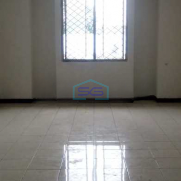 Disewakan Ruko Lokasi Tidak Banjir Luas Bangunan  180 m² di Bekasi-2