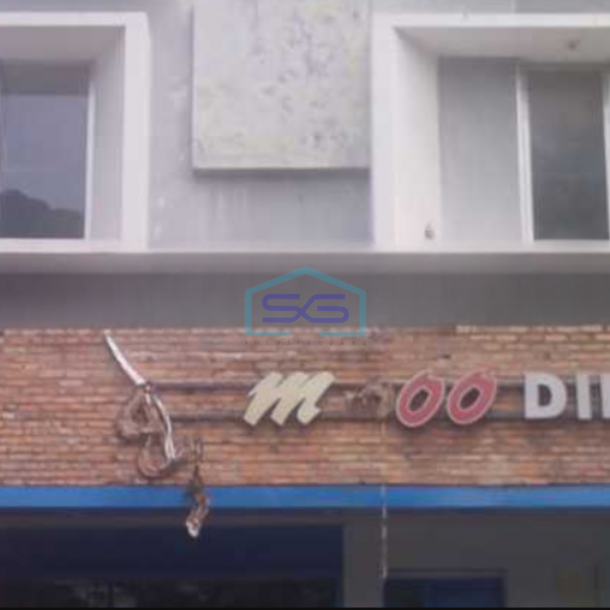Disewakan Ruko Luas Bangunan  400 m² Lokasi Harapan Indah Bekasi-3