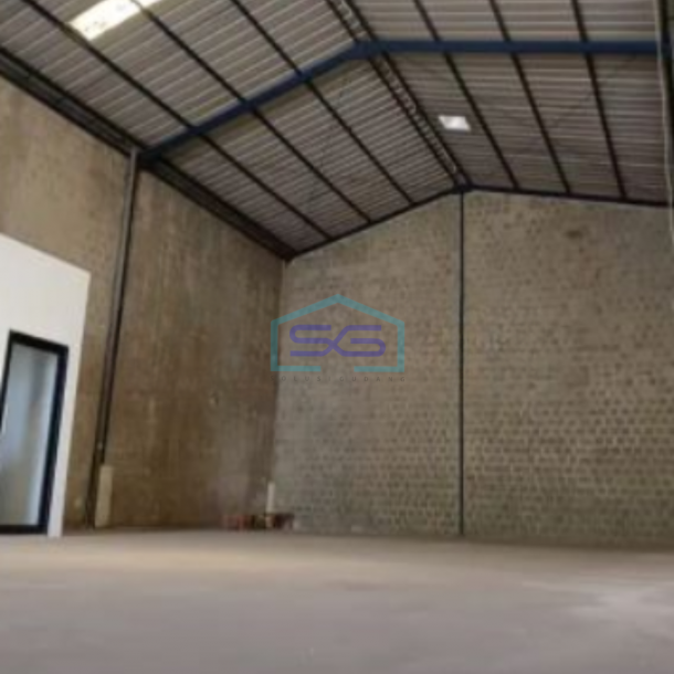 Disewakan Gudang Murah Luas Bangunan  240 m² Ada Kantor di Marunda Jakarta Utara-1