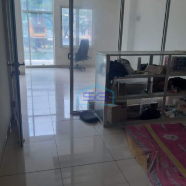 Dijual Ruko 3 Lantai Luas Bangunan 250 m² Lokasi Bebas Banjir di BSD Tangerang-2