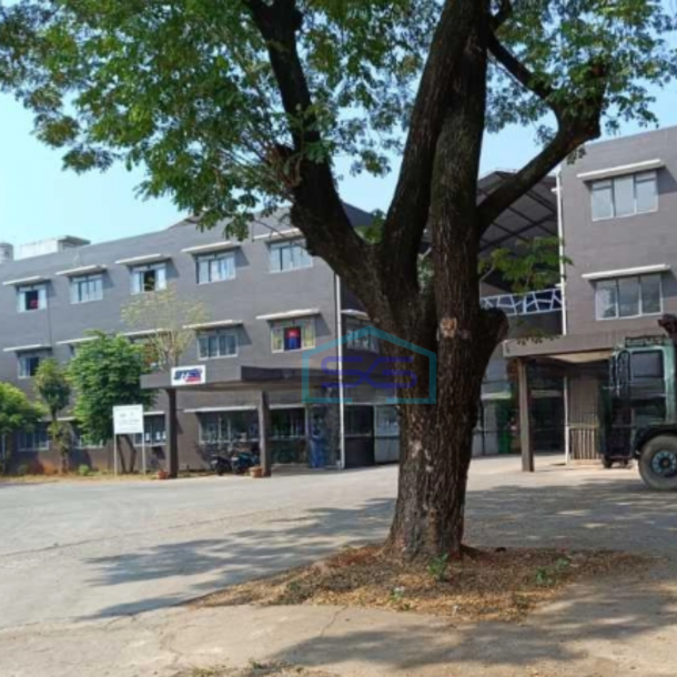 Dijual Gudang Siap Pakai Luas Bangunan 5500 m² di Bogor-3