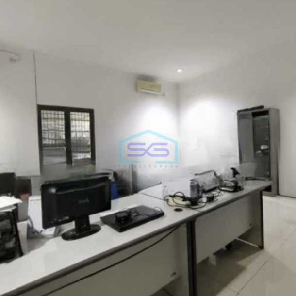 Dijual Gudang Murah Luas Bangunan  1000 m² Ada Kantor di Bantar Gebang Bekasi-2