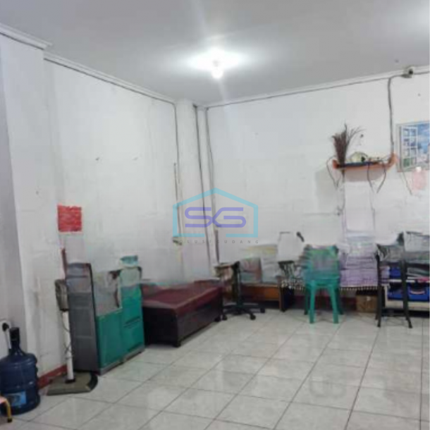 Dijual Ruko 3 Lantai Bebas Banjir di Harapan indah Bekasi Luas Bangunan 200 m²-2