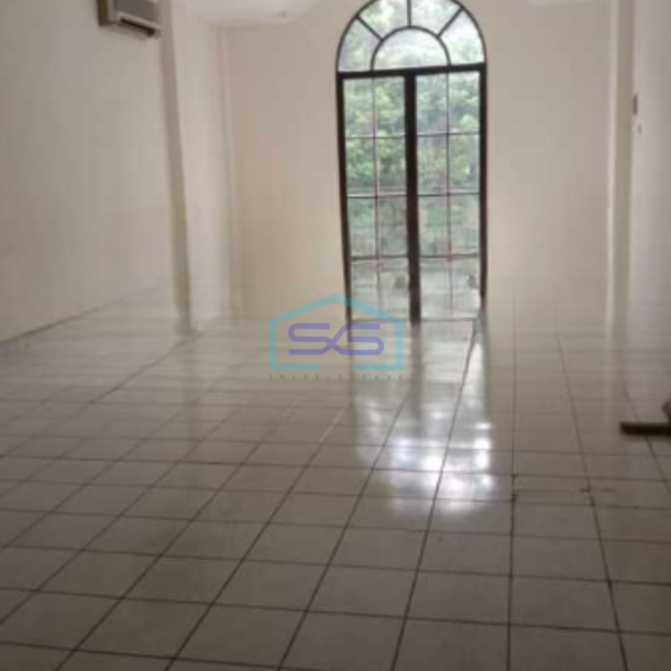 Dijual Ruko 3 Lantai Murah Luas Tanah 200 m² Lokasi Bogor-1
