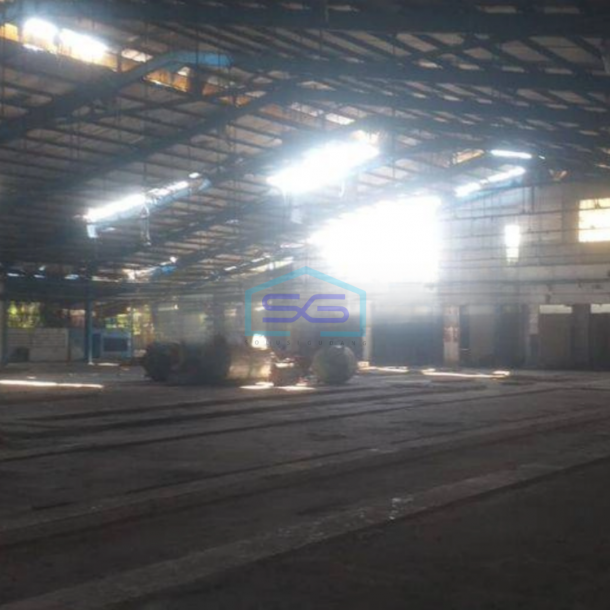 Dijual Murah Tanah Beserta Bangunan Ex Garmen Tekstil  Gudang Di Karang Mulya, Karawang Jawa Barat-1